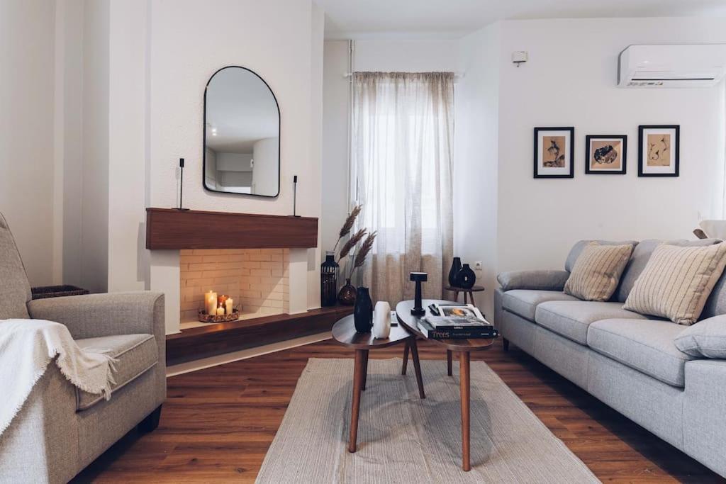 The Repose Aesthetic Apt. R2 Apartman Iráklio Kültér fotó